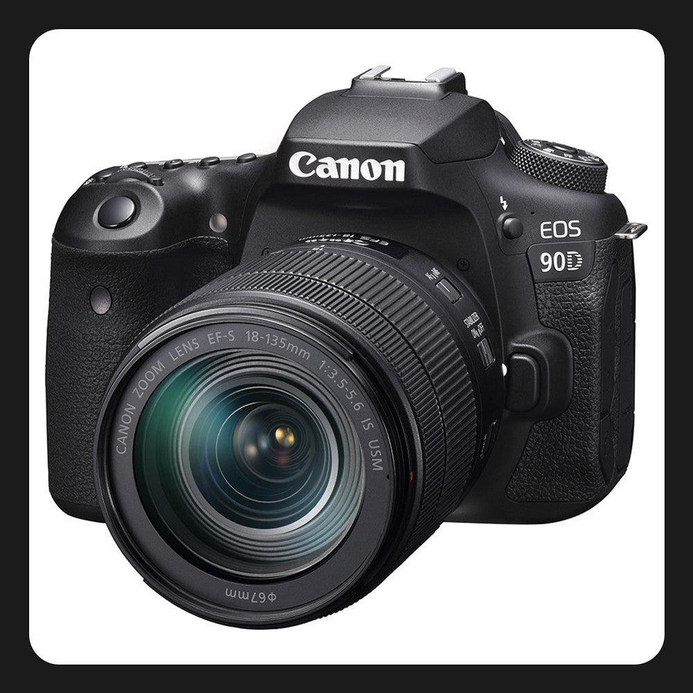 Canon EOS 90D con 18-135mm