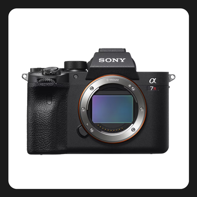 Sony Alpha 7R IV solo cuerpo