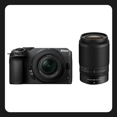 Nikon Z30 con 16-50mm y 50-250mm + memoria 32gb